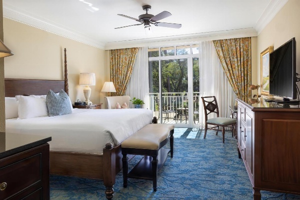 Inn and Club at Harbour Town Main image